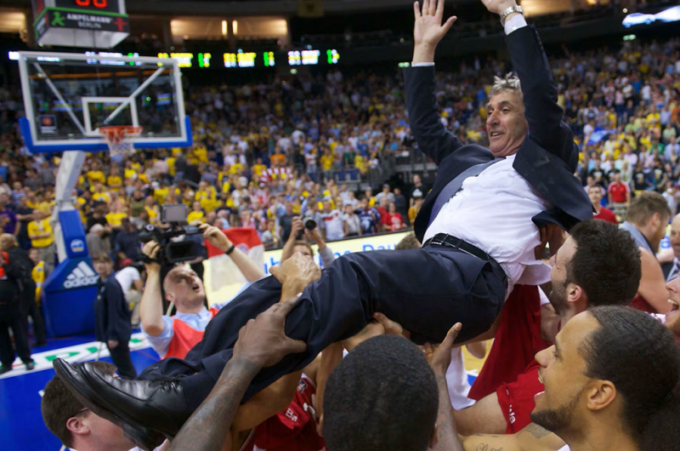 Svetislav Pešić na klupi Bayerna u Minhenu