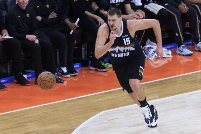 Nikola Jokić u dresu Denver Nuggetsa