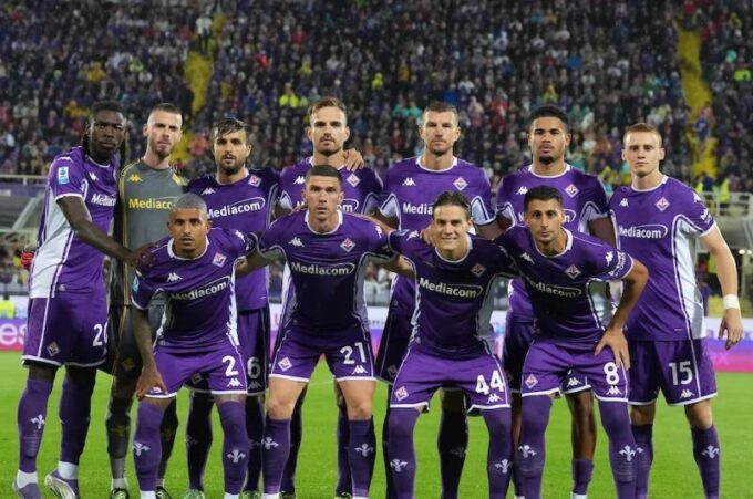 David De Gea sa kapitenskom trakom na ruci