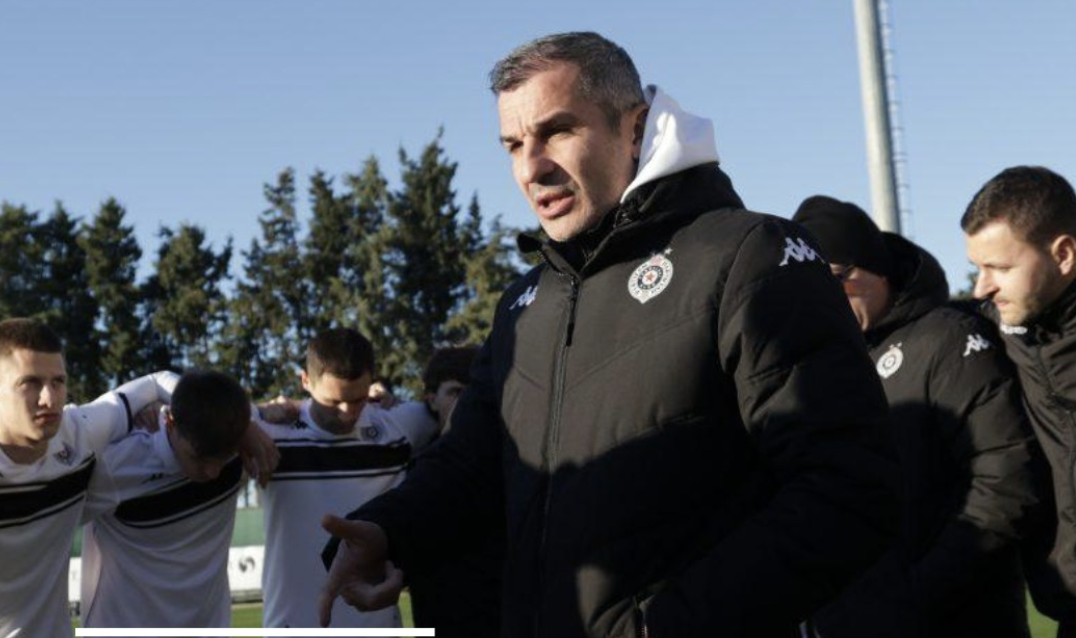 Fudbaleri Partizana tokom pripremne utakmice u Beleku