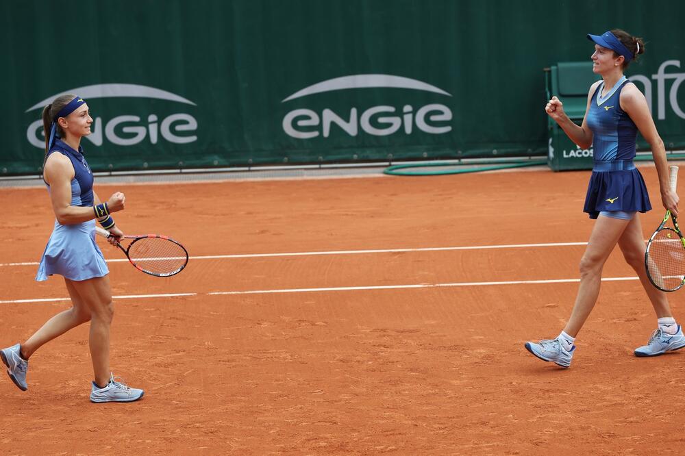 Aleksandra Krunić i Ana Danilina