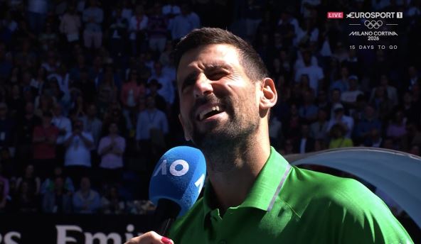 Novak Đoković tokom intervjua na Australijan openu